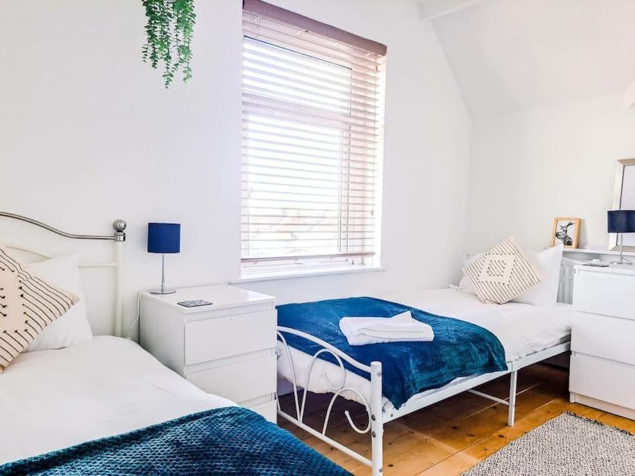 3 Bed Flat Near To Cardiff And Cardiff Bay Apartment ภายนอก รูปภาพ